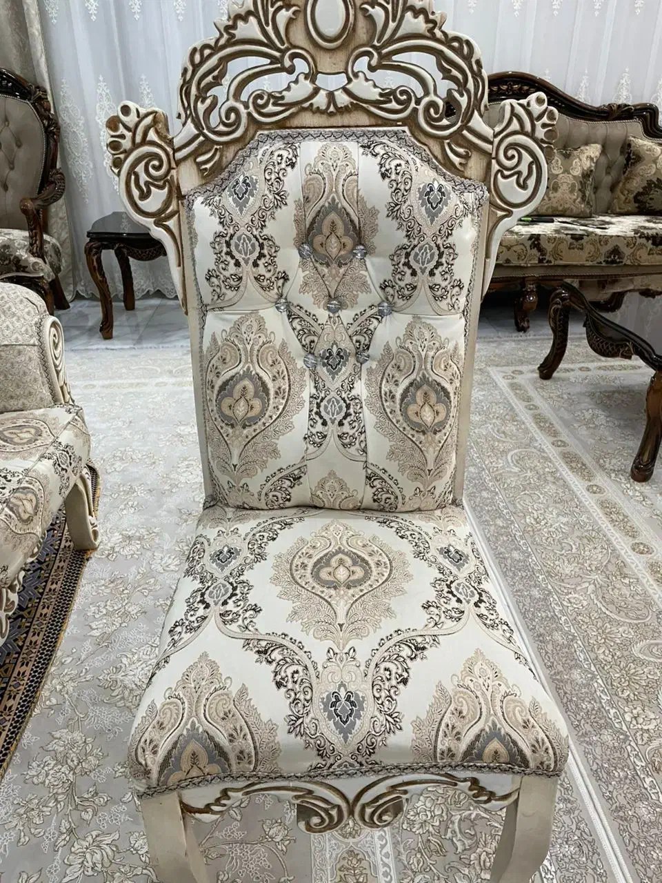 مبل ۹نفره سلطنتی|مبلمان خانگی و میز عسلی|اردبیل, |دیوار