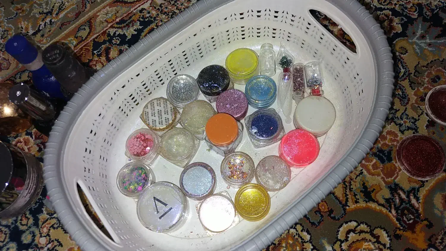 وسایل کامل کاشت ناخن|آرایشی، بهداشتی، درمانی|ایلام, |دیوار