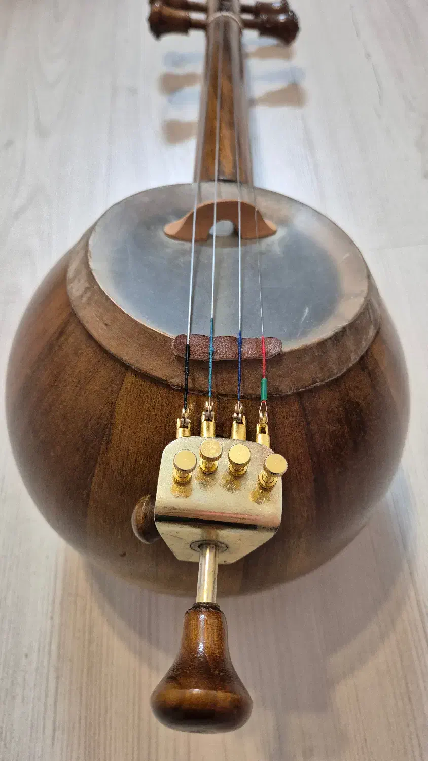 کمانچه خالقی|سازهای سنتی|اصفهان, مهدی آباد|دیوار