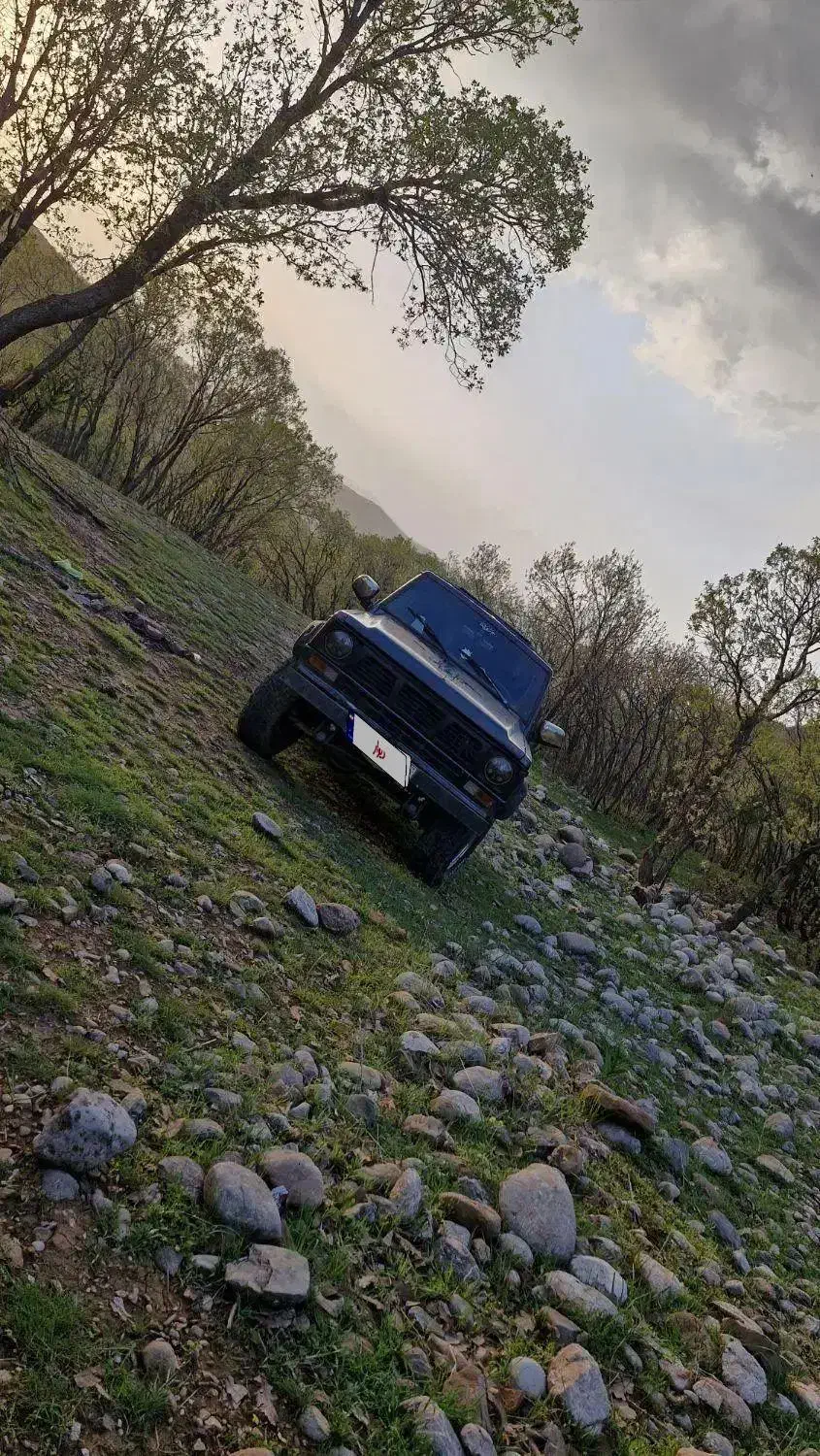 پاترول دودرب چهارسیلند 1368|خودرو سواری و وانت|خرمآباد, |دیوار