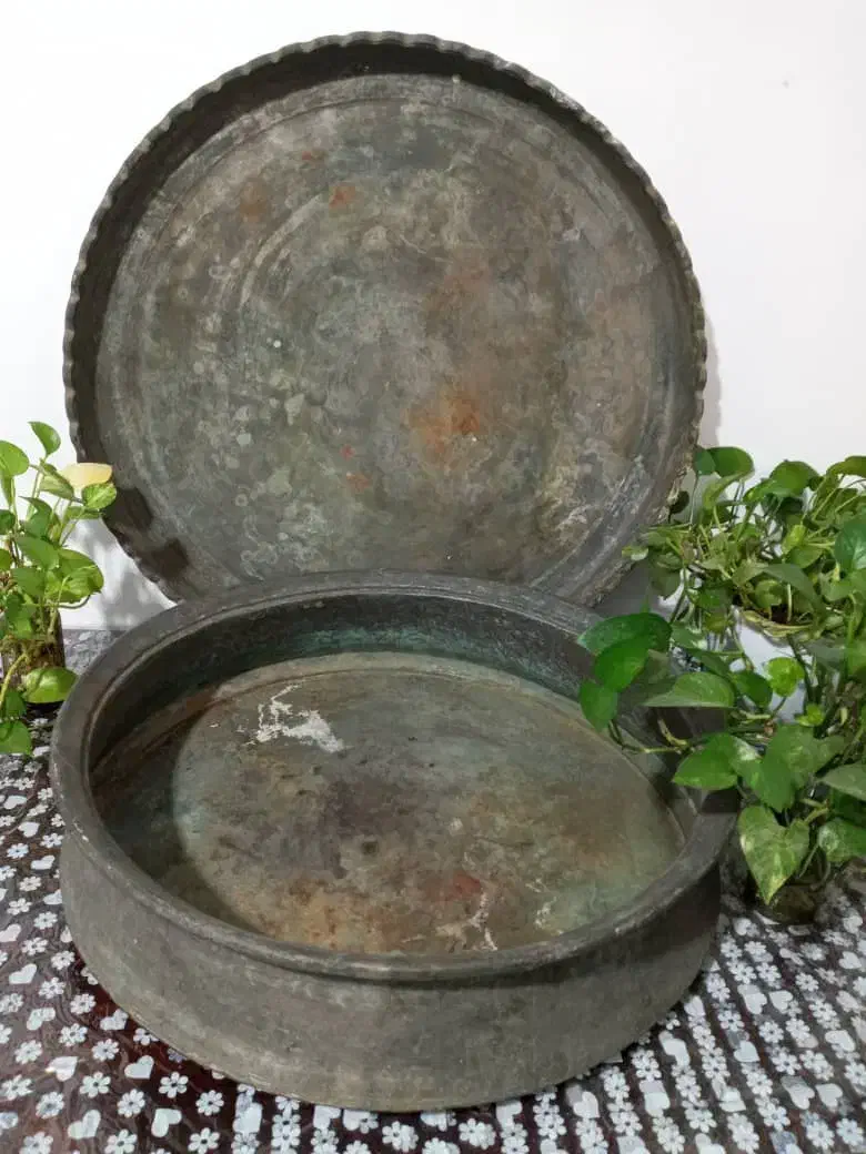 مس قدیمی اصل|کلکسیون اشیاء عتیقه|لنگرود, |دیوار