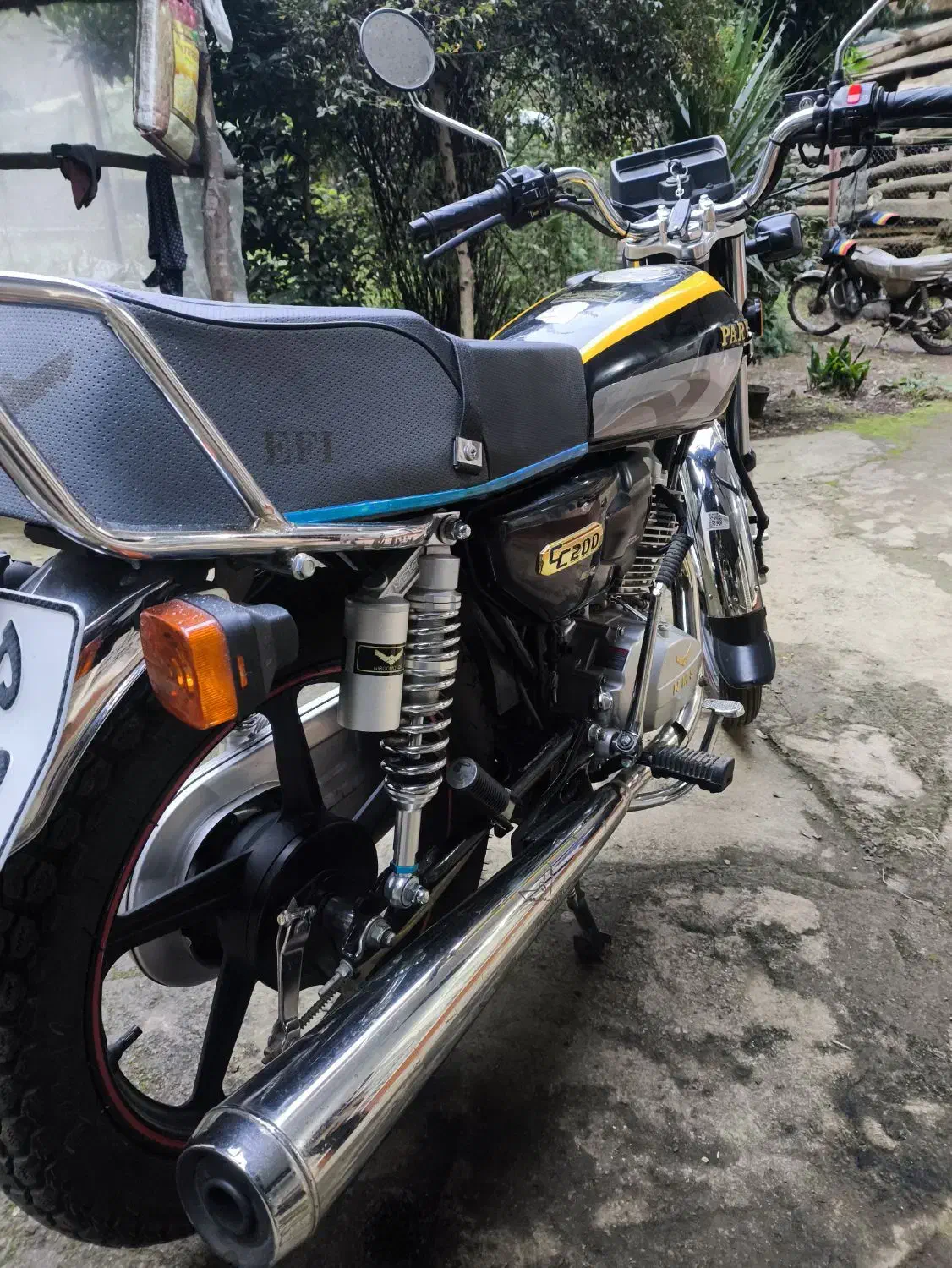 موتور پرواز مدل اخر 1403|موتورسیکلت|فومن, |دیوار