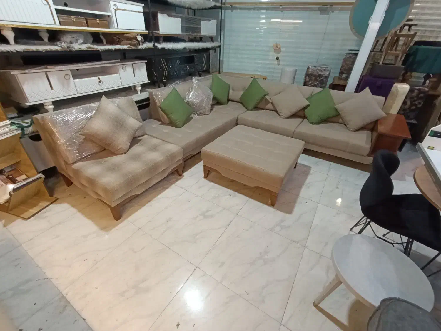 مبل ال کاژو‌|مبلمان خانگی و میز عسلی|رشت, منظریه|دیوار