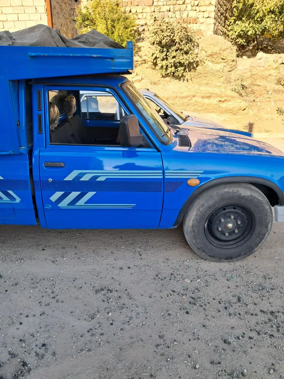 وانت نیسان دوگانه سوز|خودرو سواری و وانت|خرم‌آباد, |دیوار