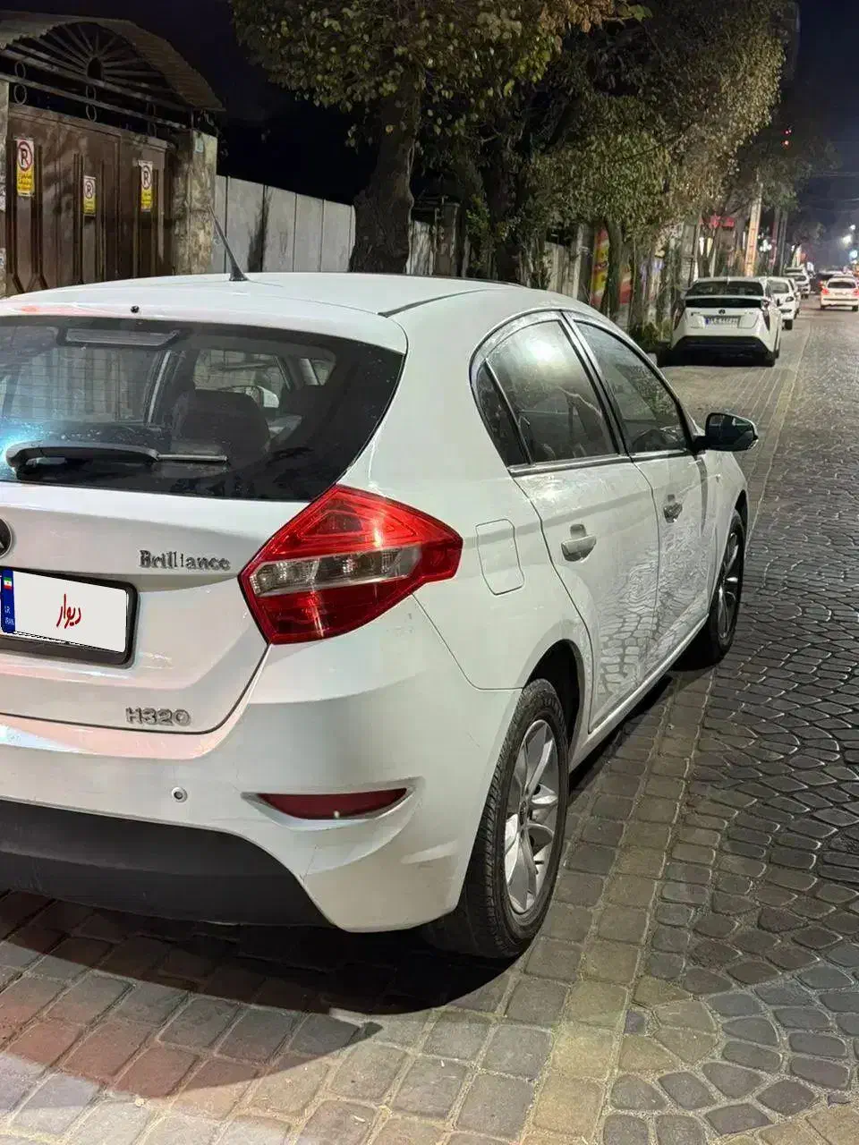 برلیانس ۳۲۰ مدل ۹۷ کارکرد ۱۲۰|خودرو سواری و وانت|کرج, گوهردشت|دیوار