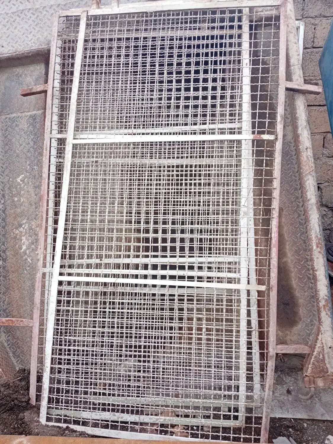 توری|ابزارآلات|هشتگرد, ینگی امام|دیوار