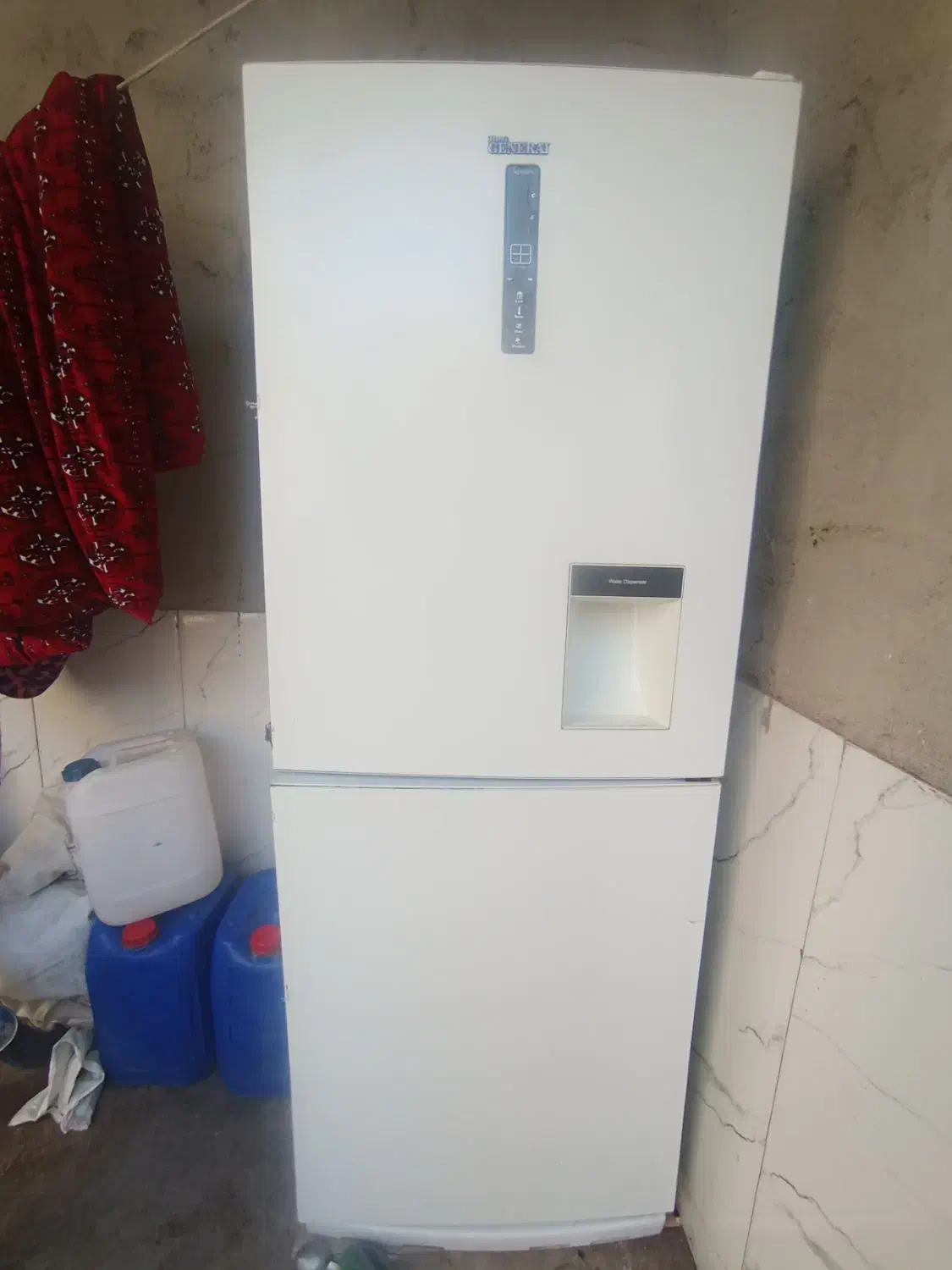 یخچال فقط8ملیون|یخچال و فریزر|میبد, |دیوار