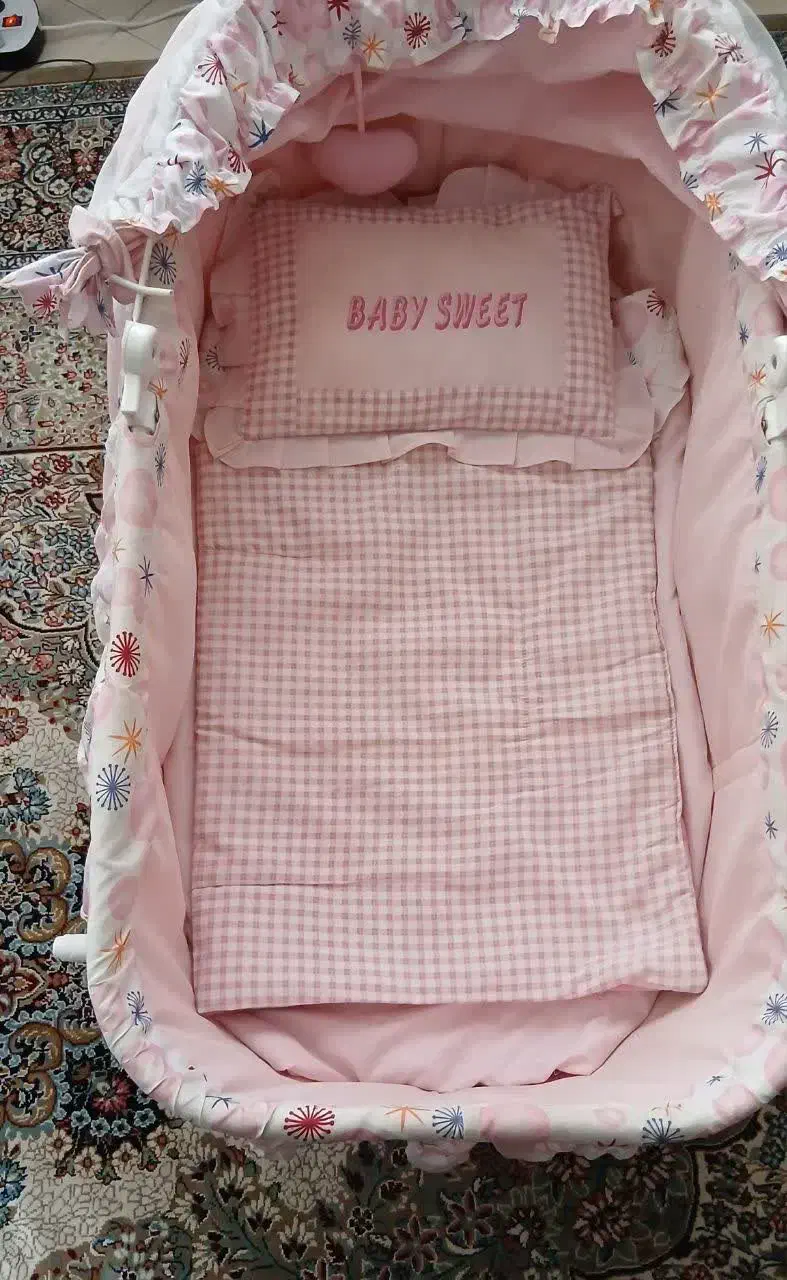 گهواره|کالسکه و لوازم جانبی|مشهد, کارمندان دوم|دیوار