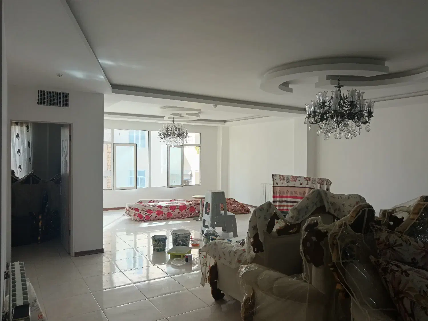 نقاشی ساختمان باقیمت مناسب|خدمات پیشه و مهارت|کرمانشاه, |دیوار