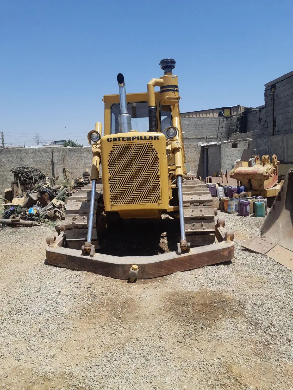 بلدوزر D6D|خودرو سنگین|تهران, آذری|دیوار