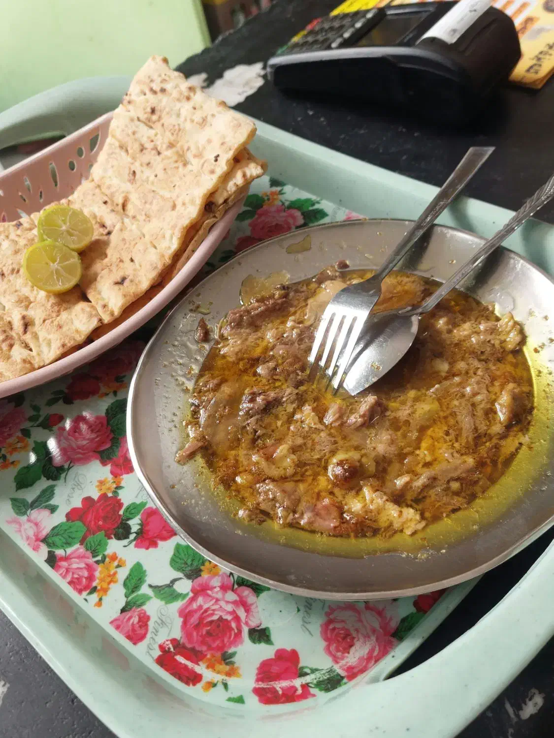 بناگوشت گوسفندی در طباخی بره سفید|خوردنی و آشامیدنی|زاهدان, |دیوار