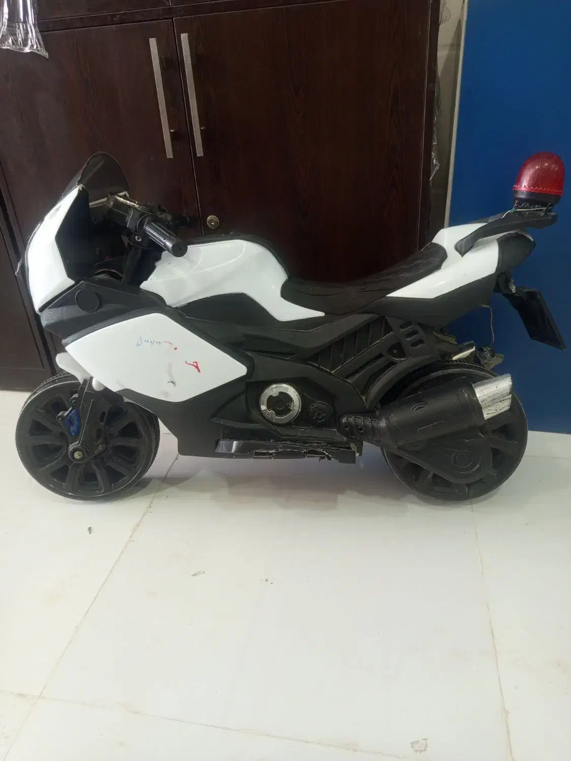 موتور شارژی سالم درحدنو|اسباببازی بچه|زابل, |دیوار