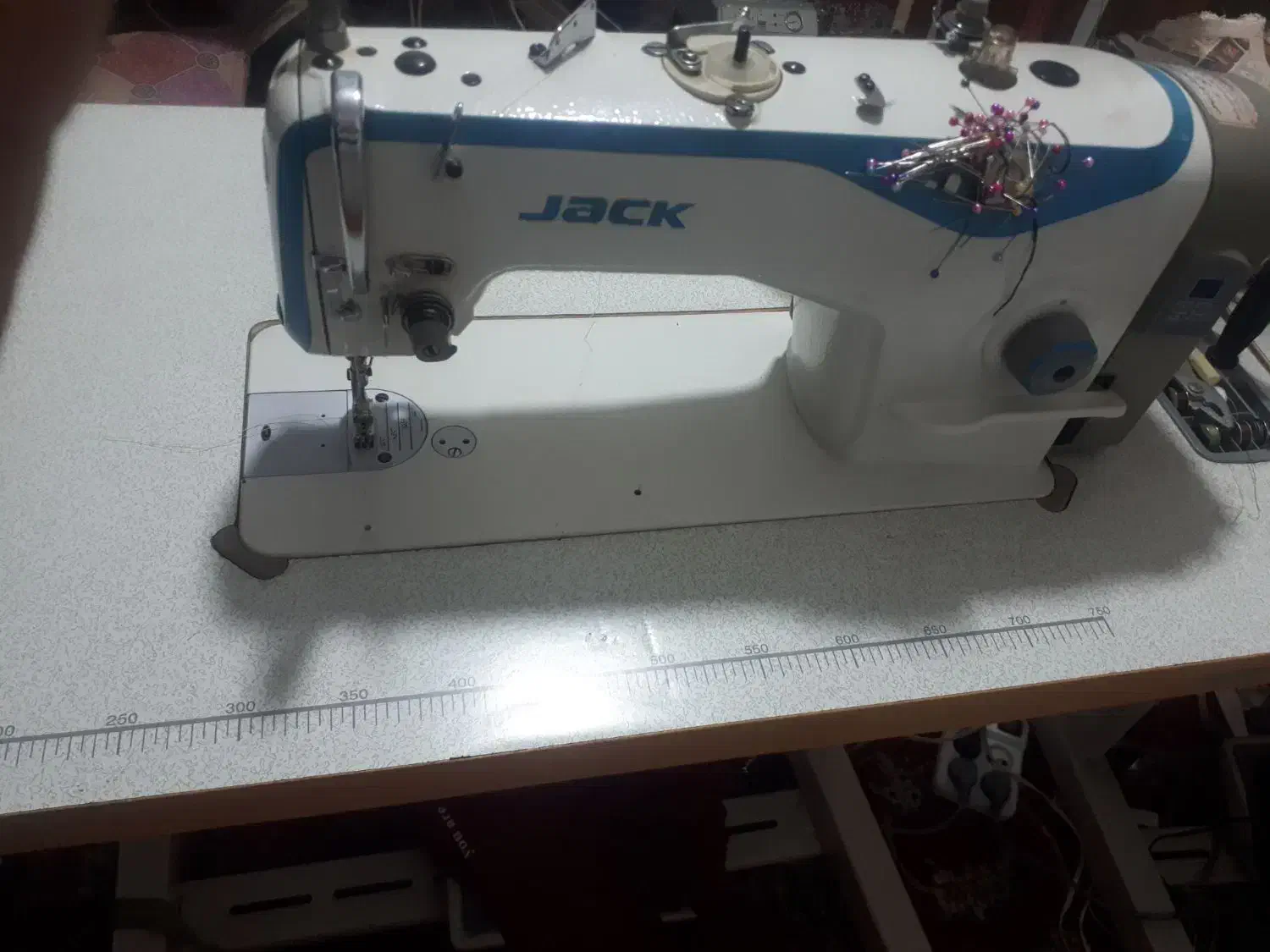 چرخ خیاطی|چرخ خیاطی و ریسندگی|شیروان (خراسان), |دیوار