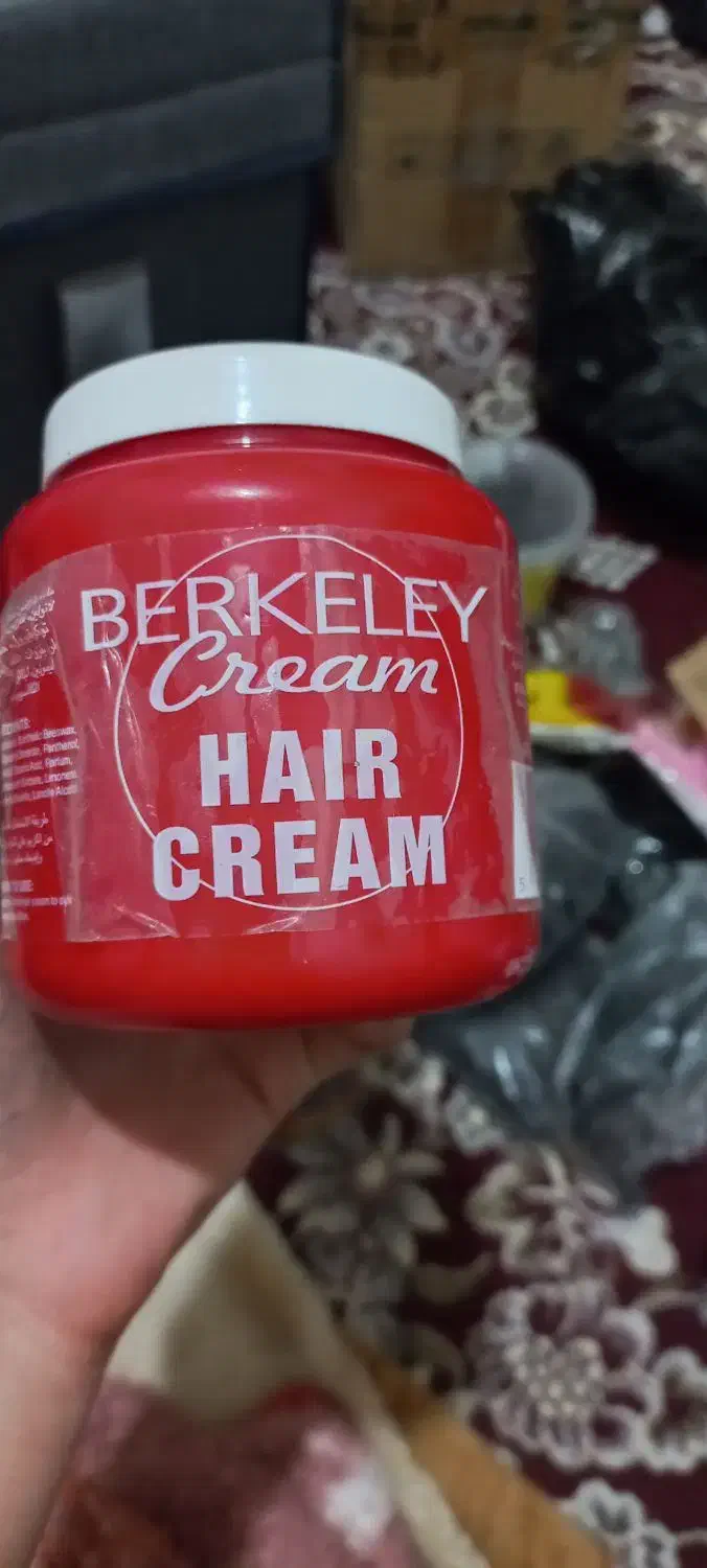 لوازم آرایشی|آرایشگاه و سالن‌های زیبایی|راور, |دیوار