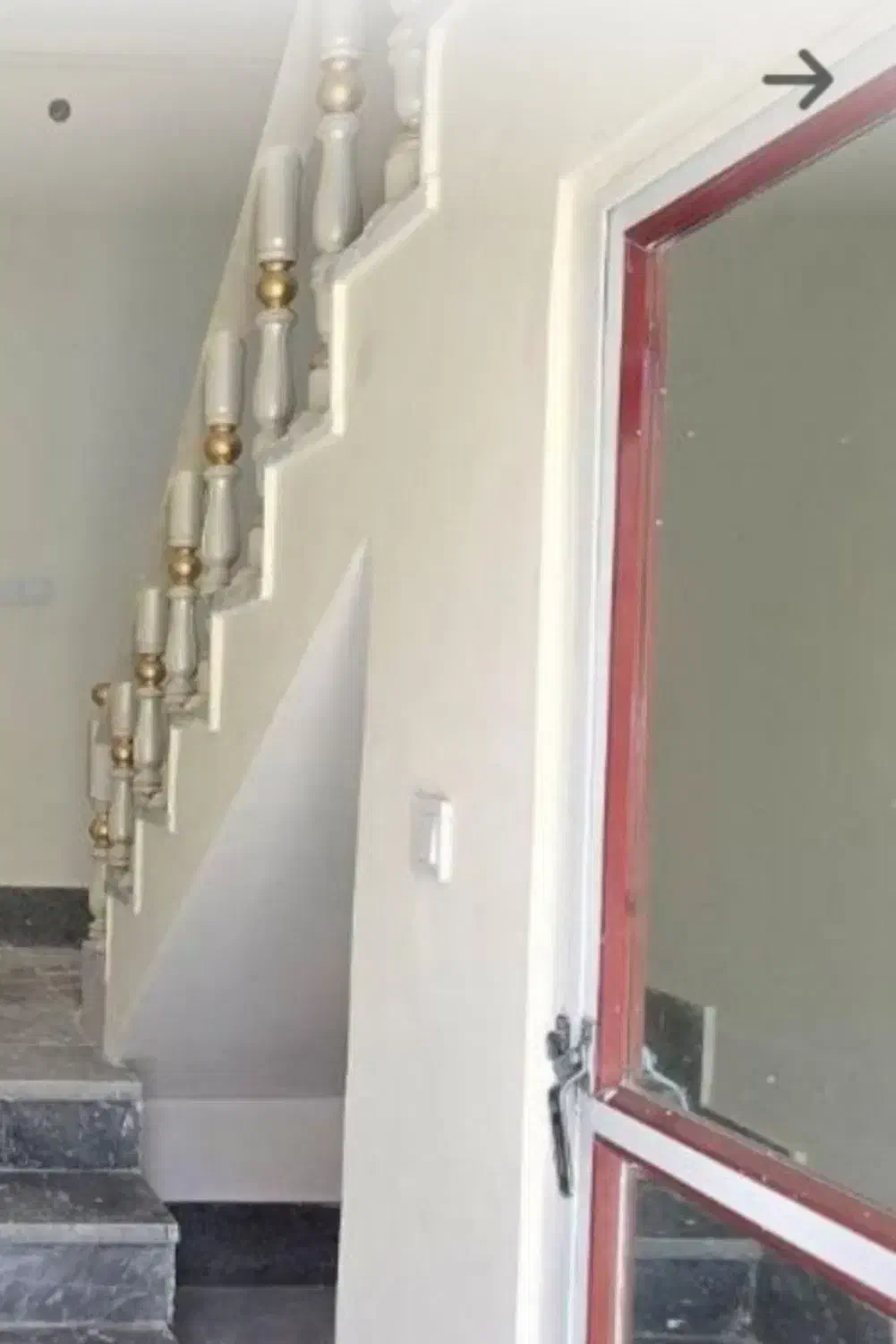 در الومینیومی در حد نو ۴میلیون و پانصد|مصالح و تجهیزات ساختمان|مراغه, |دیوار