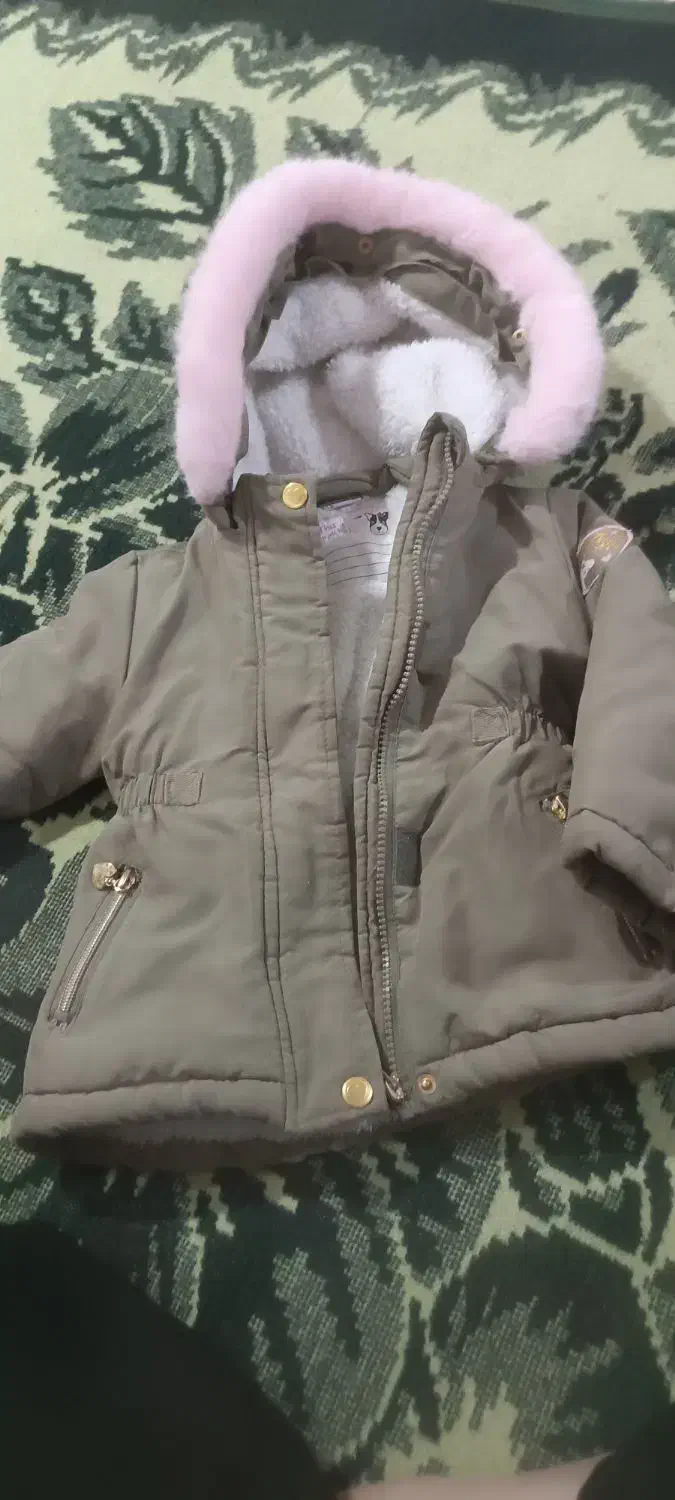 کابشن|کفش و لباس بچه|کوهدشت, |دیوار