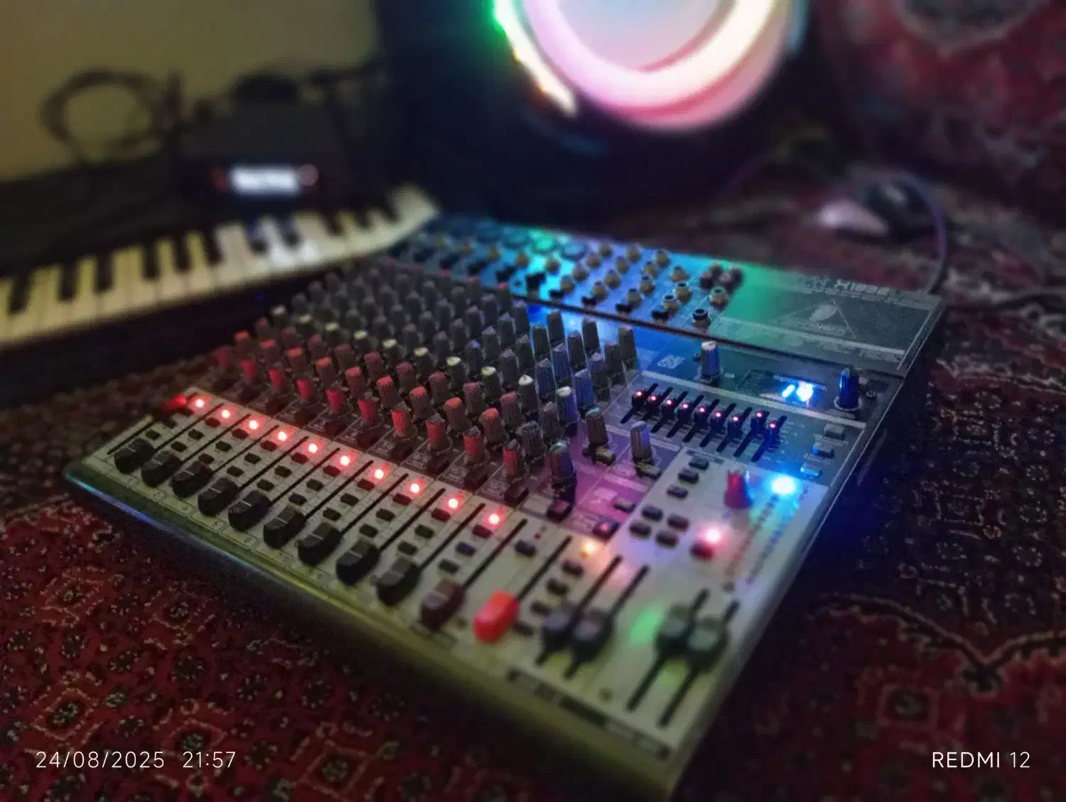 امپ (میکسر) بهرینگر ۶کاناله|سیستم صوتی خانگی|سنندج, |دیوار