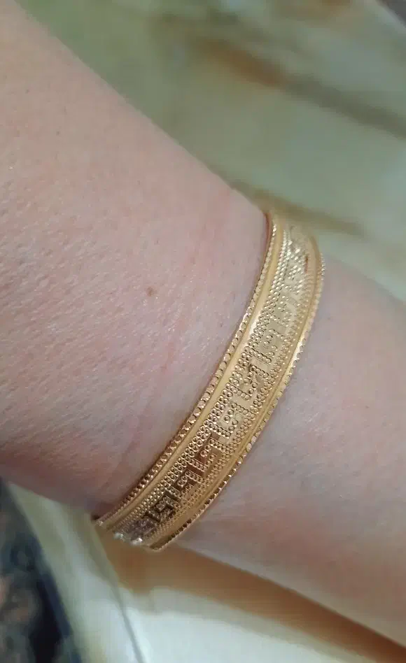 النگو طلا بدون اجرت فقط ۲درصد بالای تابلو|جواهرات|کیاشهر, |دیوار