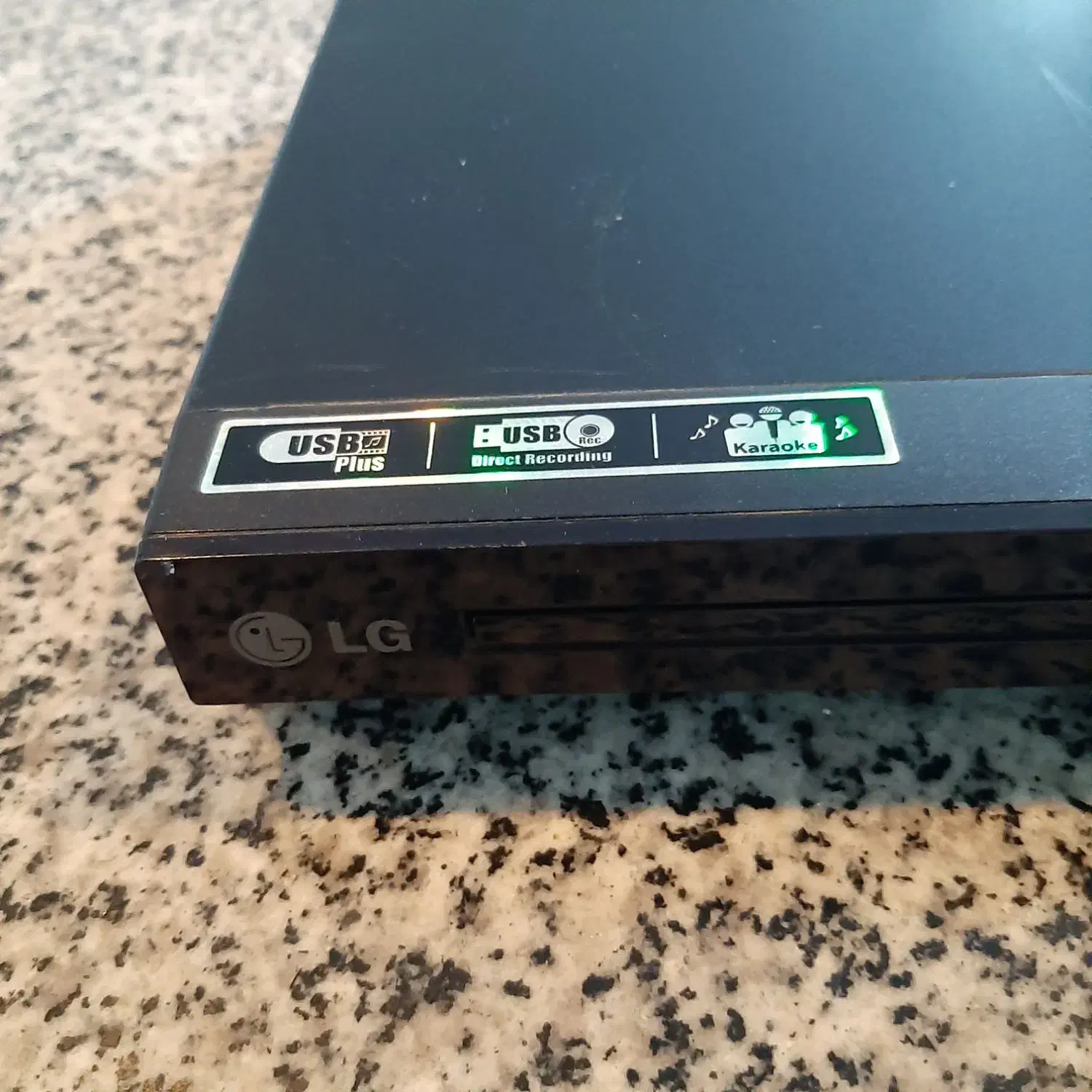 دستگاه دی وی دی فلش‌خور ال‌ جی اصل|پخش‌کننده DVD و ویدیو|اسلام‌شهر, شهرک مفیدی|دیوار