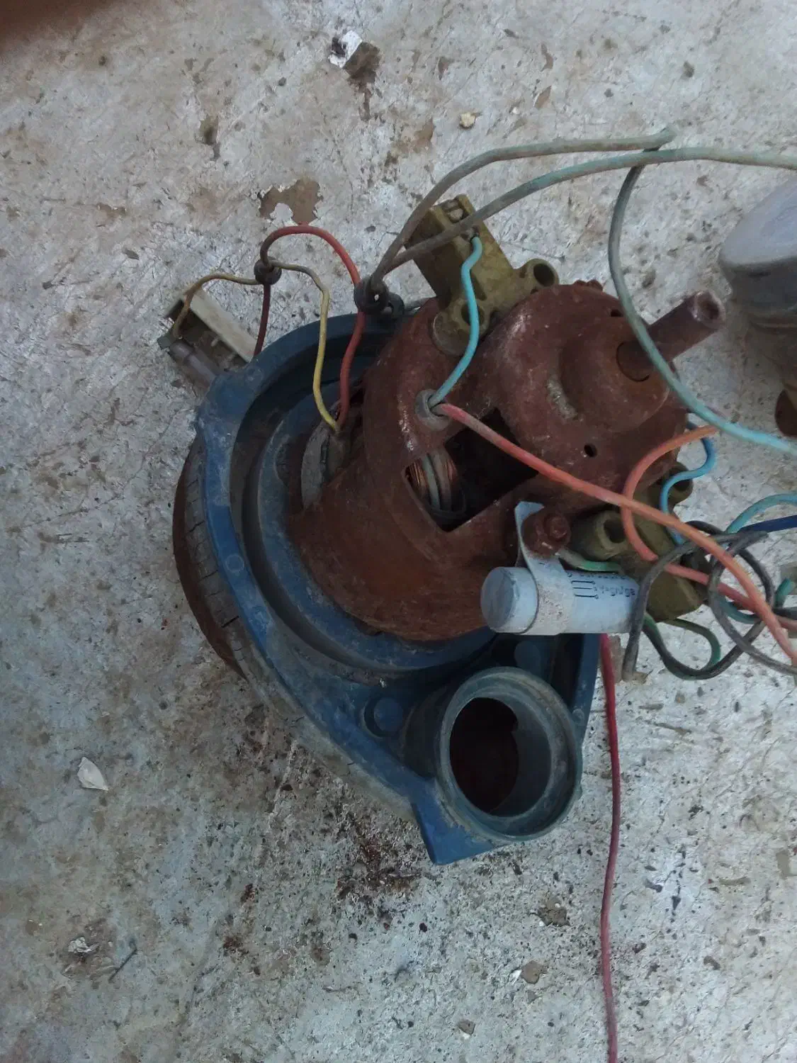 موتور جارو برقی خارجی|جاروبرقی، جارو شارژی، بخارشو|اهواز, کمپلو جنوبی|دیوار