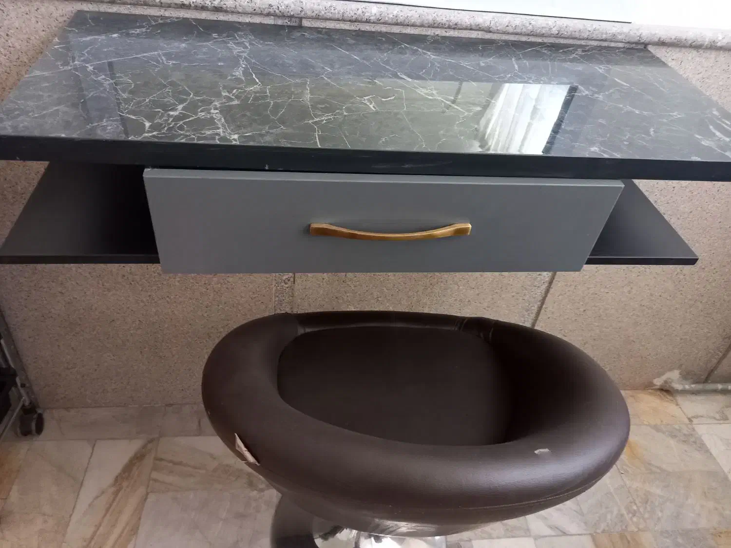 لوازم ارایشگاه|آرایشگاه و سالن‌های زیبایی|ری, دیلمان|دیوار