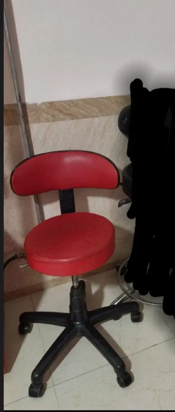 کمد با تمام وسایل|آرایشگاه و سالنهای زیبایی|میاندوآب, |دیوار