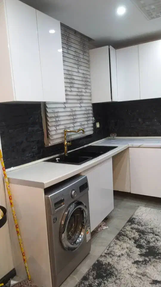 ۹۰ متر با پارکینگ (میدان۵۴ )