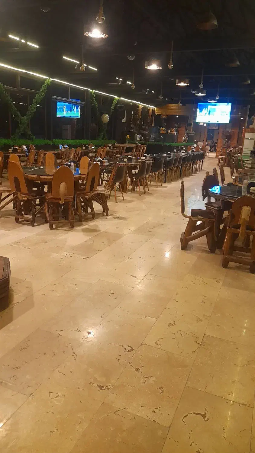 صندوق دار...وکارگرساده باآموزش باریستای|استخدام خدمات فروشگاه و رستوران|بندر انزلی, پاسداران|دیوار