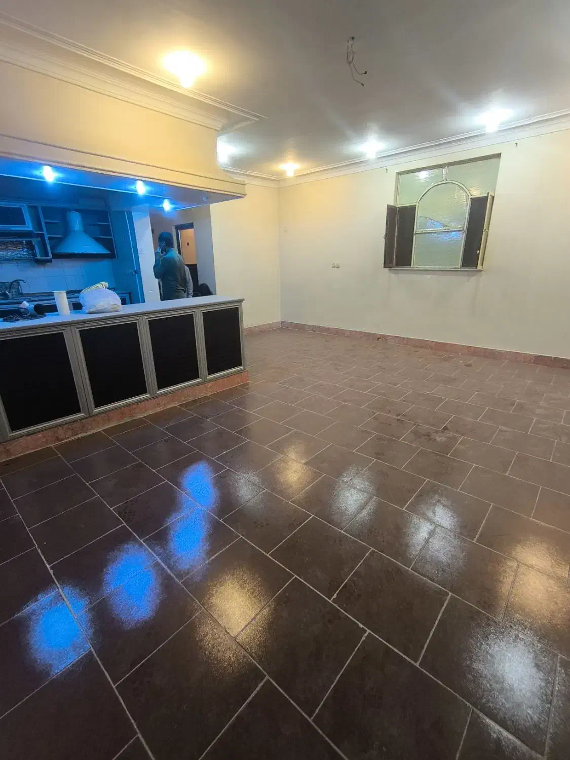 فروش 90 متری واقع در زمین شهری|فروش آپارتمان|آبادان, |دیوار