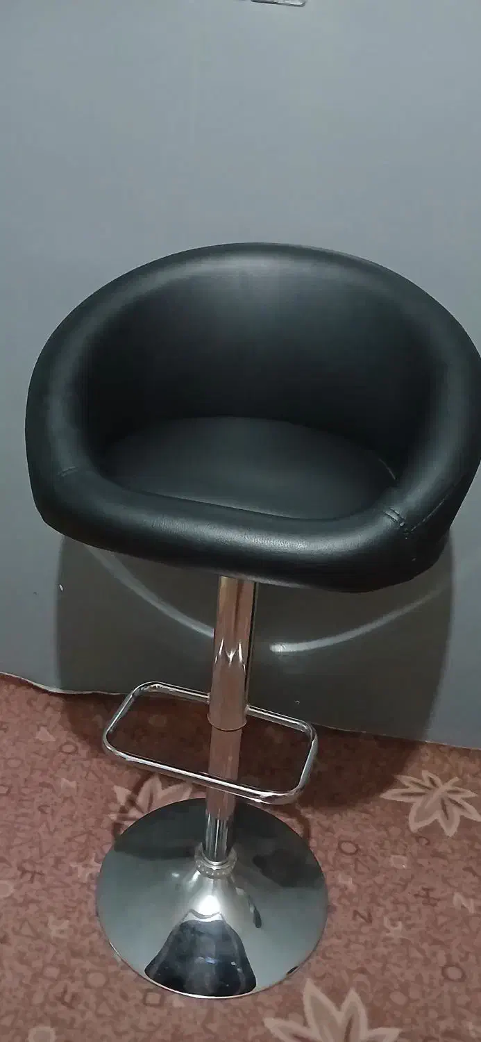 صندلی|آرایشگاه و سالن‌های زیبایی|بهارستان, |دیوار