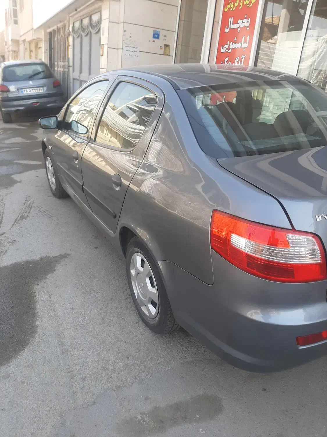 رانا ۹۸ بدون رنگ|خودرو سواری و وانت|اصفهان, ملکشهر|دیوار