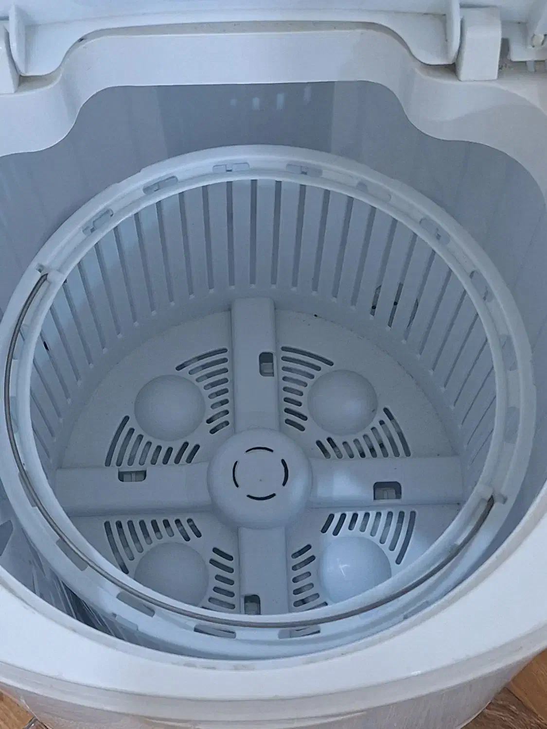 فروش فوری کهنه شور بچه  در حد نو|ماشین لباسشویی و خشککن لباس|گیلان غرب, |دیوار