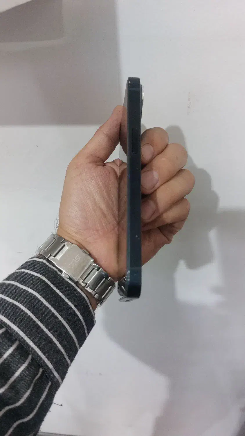 آیفون ۱۳ کارتن اصلی|موبایل|یزد, |دیوار