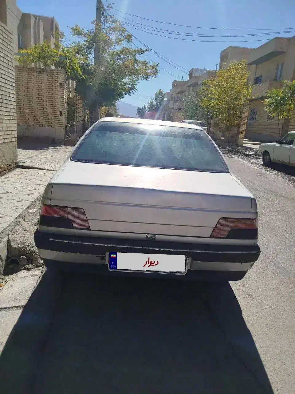 روآ سال نقره ای آخر ۱۳۸۹|خودرو سواری و وانت|زرقان, |دیوار