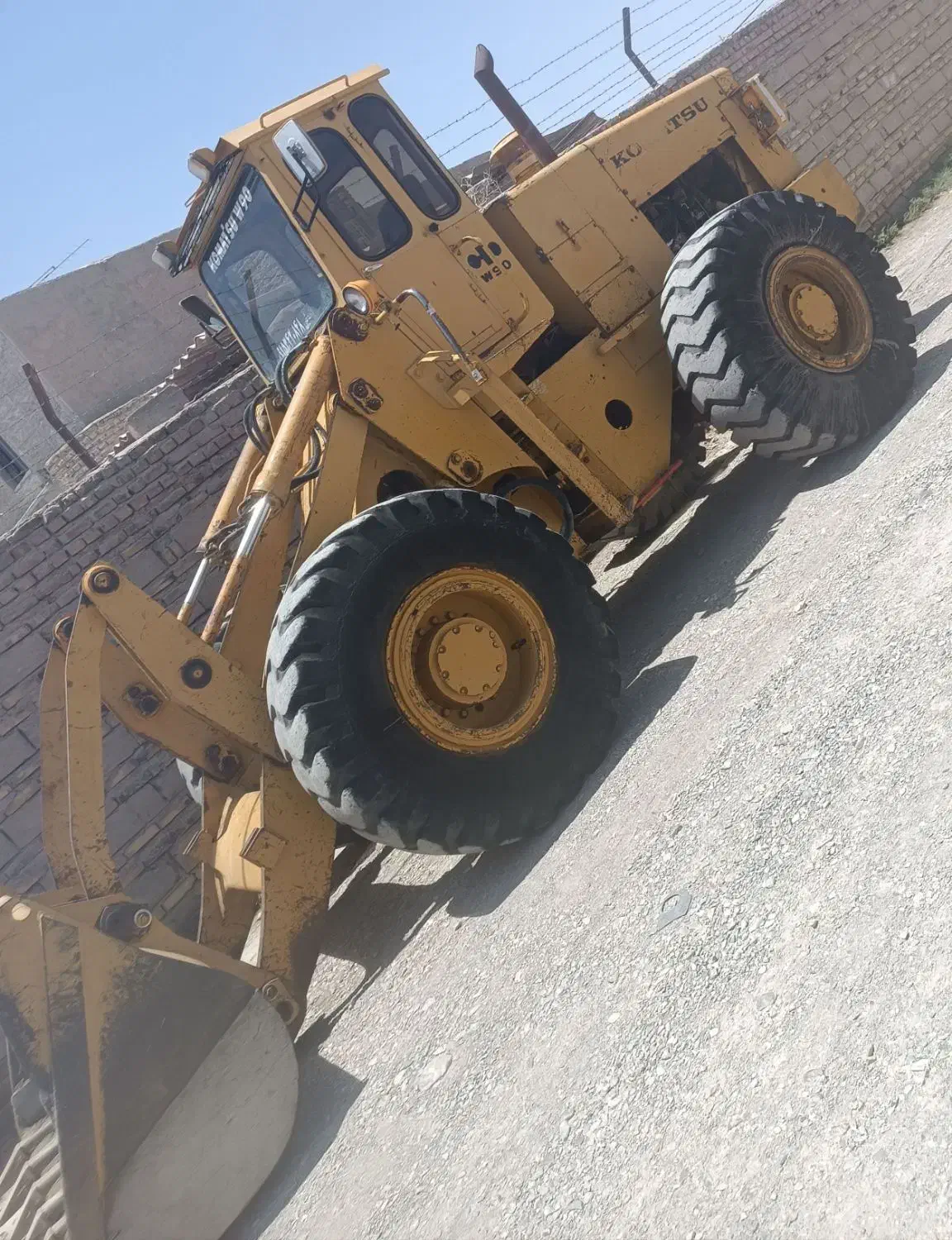 اجاره لودر و کمپرسی|خدمات حمل و نقل|زابل, |دیوار