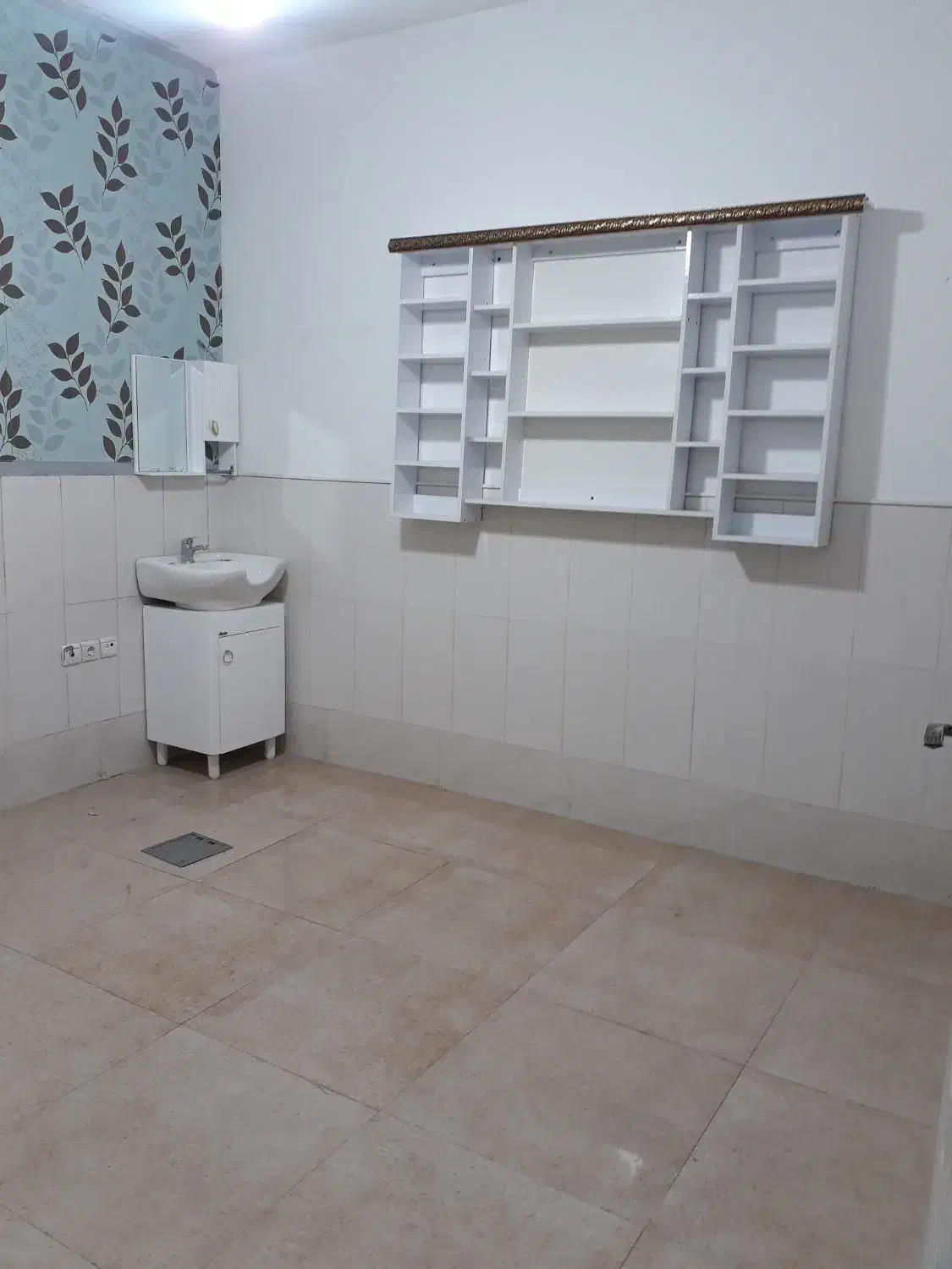 اجاره اتاق در ساختمان پزشکان با لوکیشن عالی|اجارهٔ دفتر کار، اتاق اداری، مطب|مشهد, هنرور|دیوار