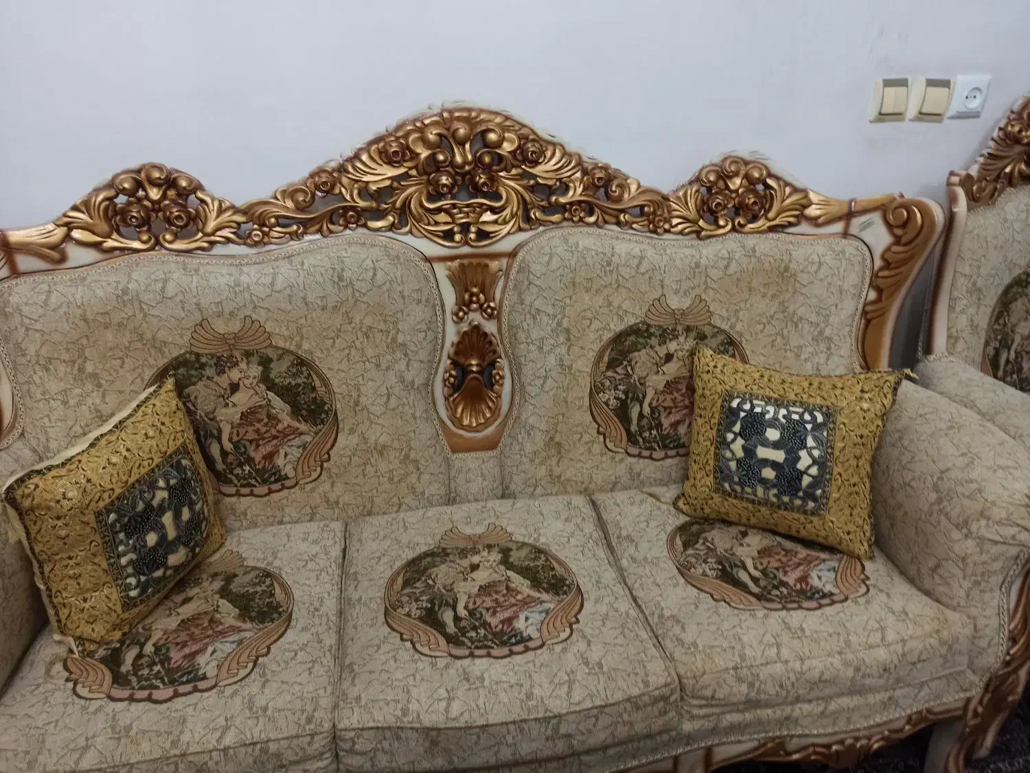 مبل سلطنتی|مبلمان خانگی و میز عسلی|سلماس, |دیوار