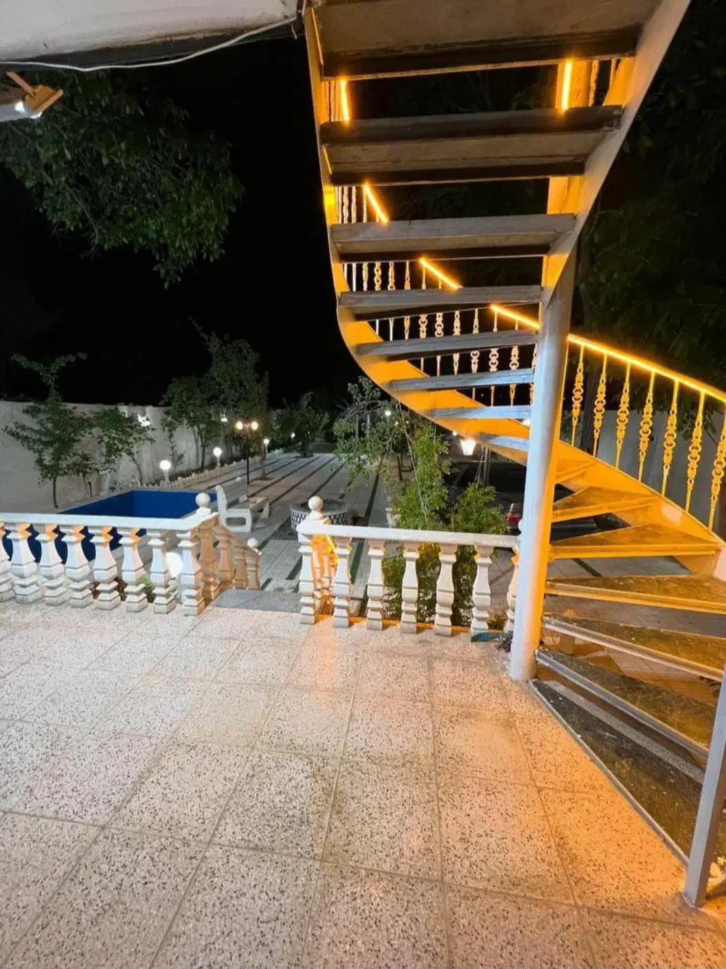 اجاره ویلای شیک خانوادگی|اجارهٔ کوتاه‌مدت ویلا و باغ|همدان, |دیوار