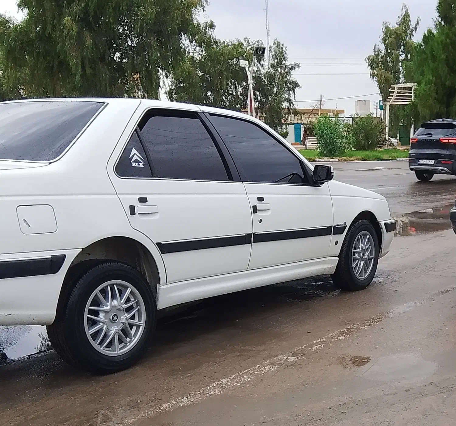 پارس ELX سفارشی|خودرو سواری و وانت|ایلام, |دیوار