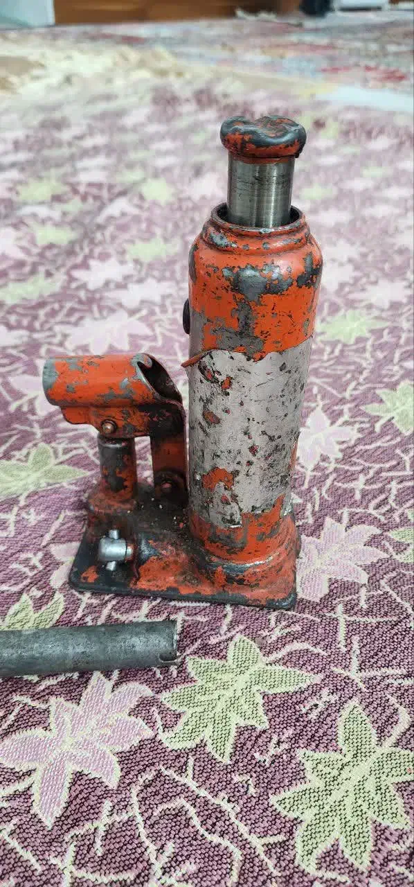 جک روغنی، جک کتابی|قطعات یدکی و لوازم جانبی|قم, انصار‌الحسین|دیوار