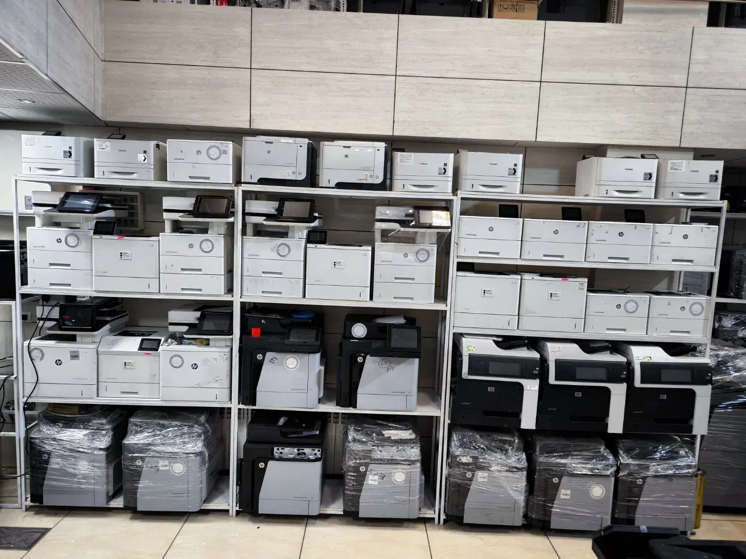 فروش انواع پرینترهای رنگی وسیاه وسفید hp باگارانتی|پرینتر، اسکنر، کپی، فکس|تبریز, |دیوار