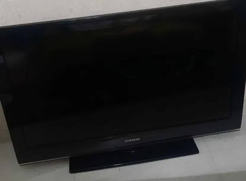 تلویزیون ال سی دی ۳۷ اینچ سامسونگ|تلویزیون و پروژکتور|تهران, زیبادشت|دیوار