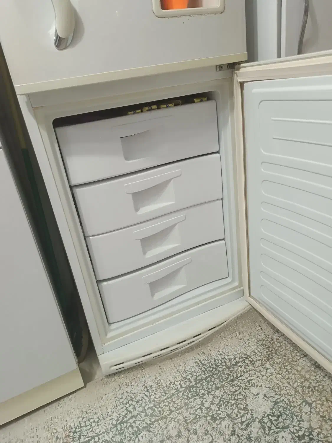 یخچال و فریزر|یخچال و فریزر|شهریار, شهرک وائین|دیوار