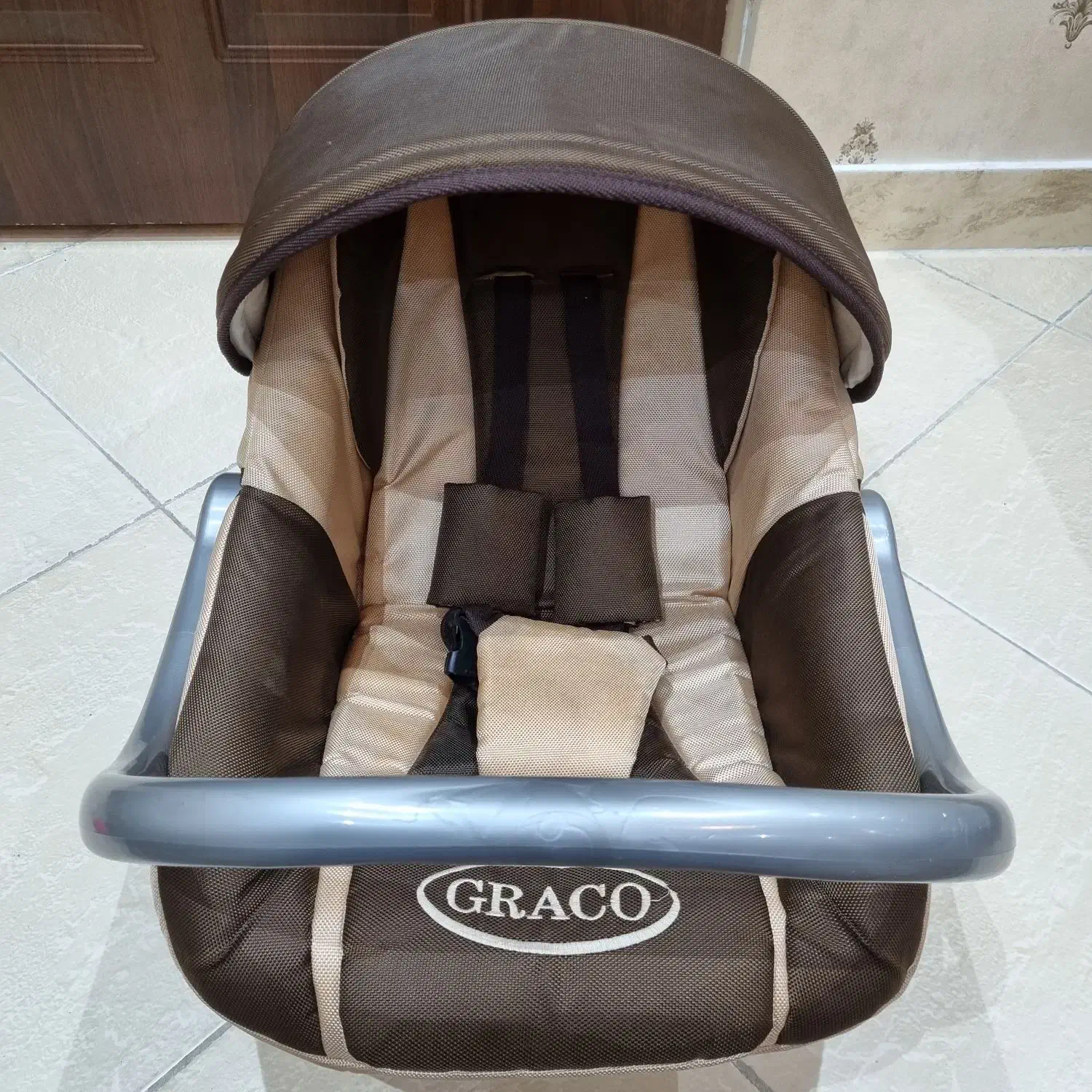 کاملا سالم و نو|کالسکه و لوازم جانبی|رشت, استادسرا|دیوار