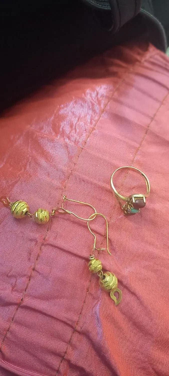 انگشتر و گوشواره|جواهرات|یزد, |دیوار