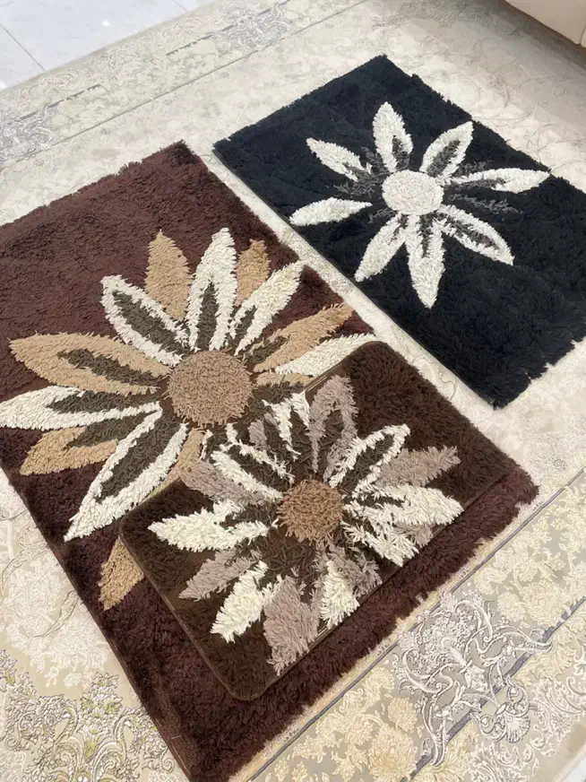 ست سه تیکه قالیچه و پادری کرم نسکافه ای|پادری|قم, بنیاد|دیوار