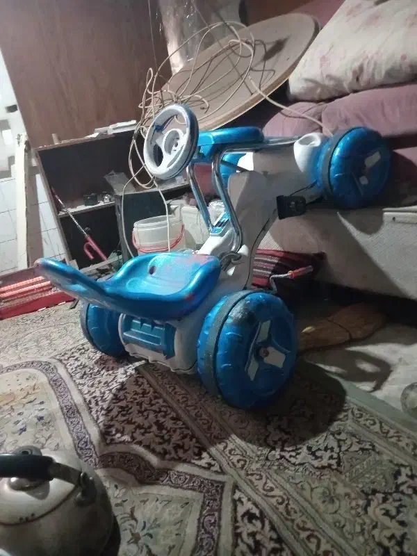 ماشین چهارچرخ اسباب بازی بچه|اسباب‌بازی بچه|تهران, امیریه|دیوار