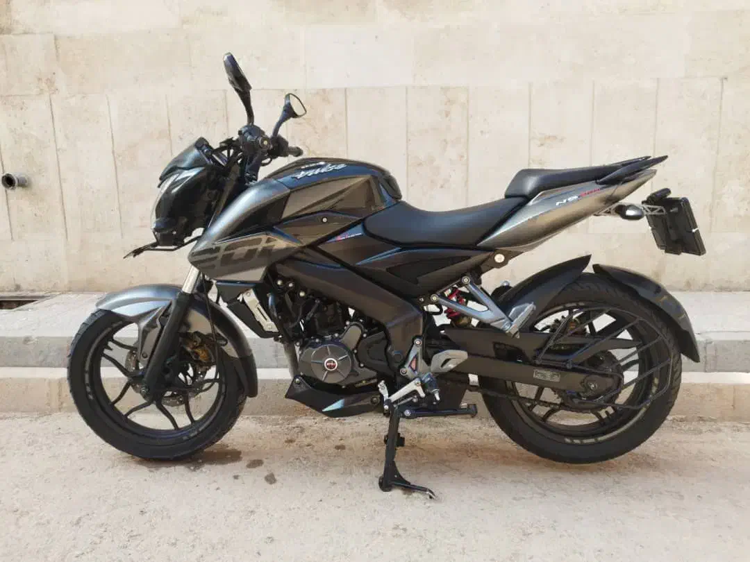 موتور NS 200|موتورسیکلت|ری, امین آباد|دیوار