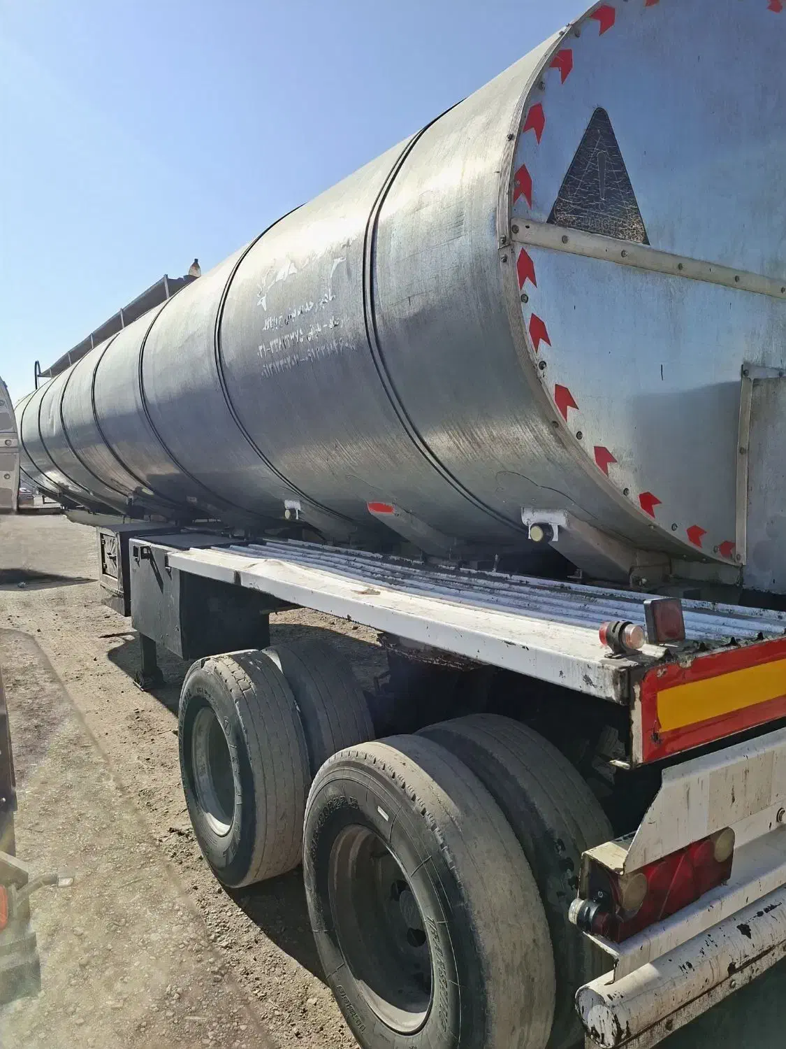 تانک قیری|خودرو سنگین|اصفهان, شهرک صنعتی امیرکبیر (شاپور جدید)|دیوار