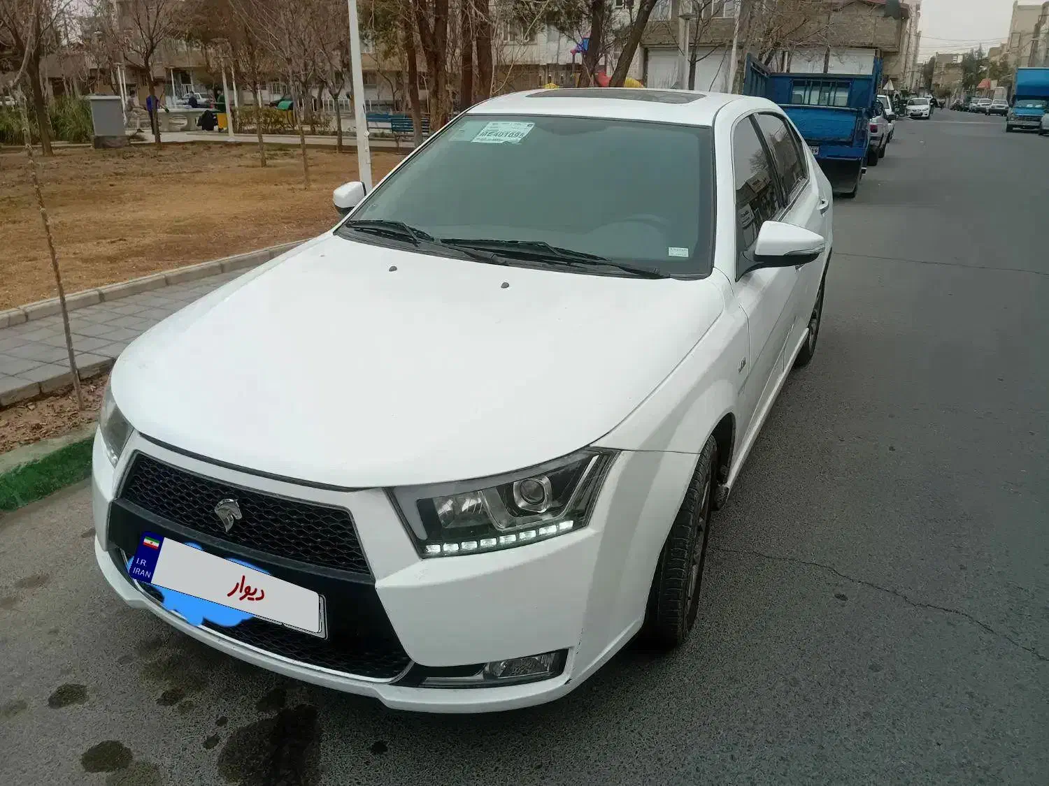 دنا پلاس اتومات مدل۱۴۰۰|خودرو سواری و وانت|قم, زنبیل آباد|دیوار